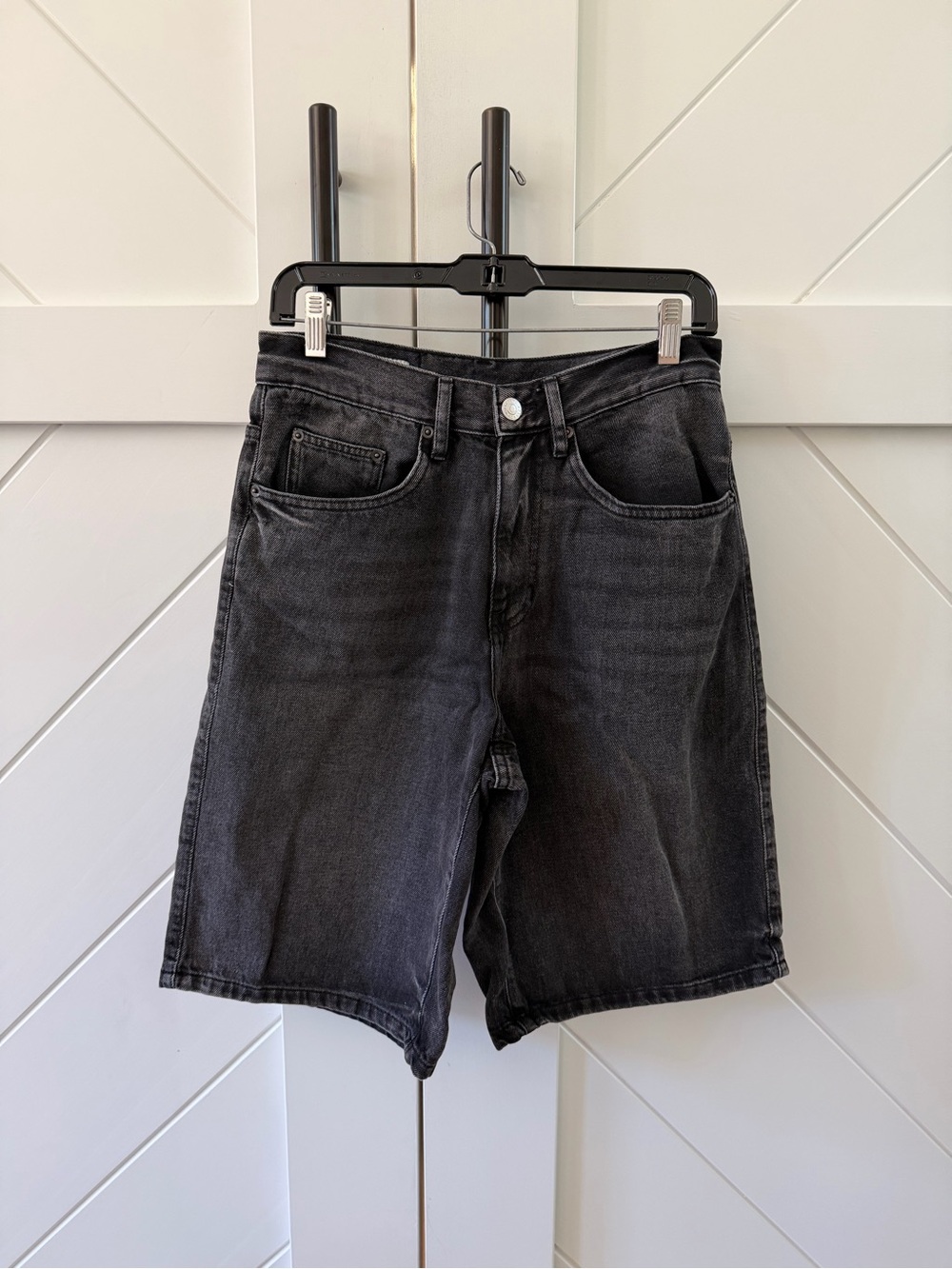 Zara Men's Black Denim Shorts